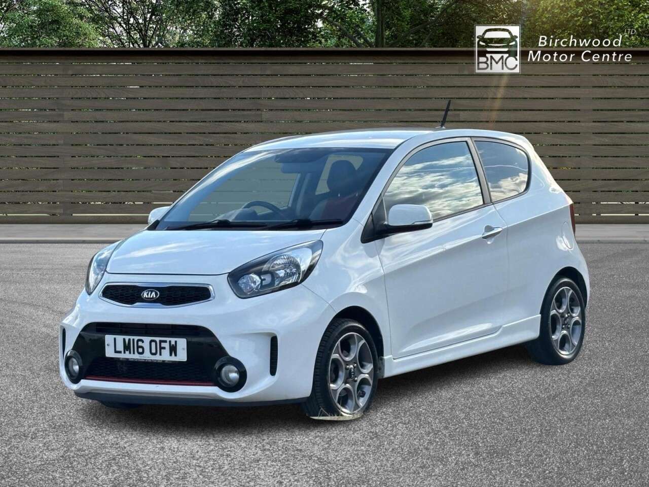 A 2016 KIA PICANTO 1.25 Chilli Hatchback 3dr Petrol Auto Euro 6 (84 bhp) A 2016 KIA PICANTO 1.25 Chilli Hatchback 3dr Petrol Auto Euro 6 (84 bhp)