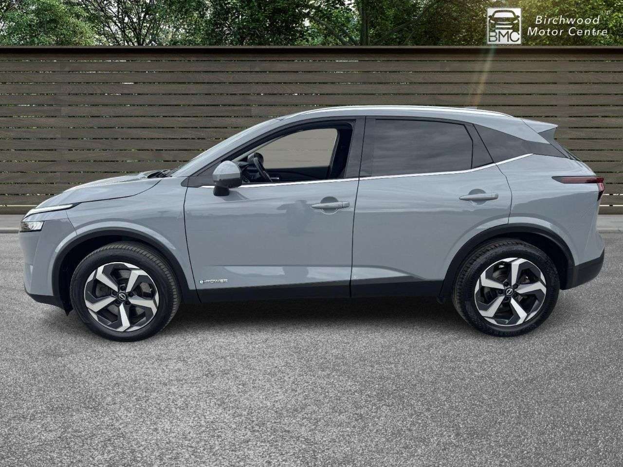 A 2023 NISSAN QASHQAI 1.5 h e-POWER N-Connecta SUV 5dr Petrol Hybrid Auto Euro 6 (s/s) (190 ps) F A 2023 NISSAN QASHQAI 1.5 h e-POWER N-Connecta SUV 5dr Petrol Hybrid Auto Euro 6 (s/s) (190 ps) F