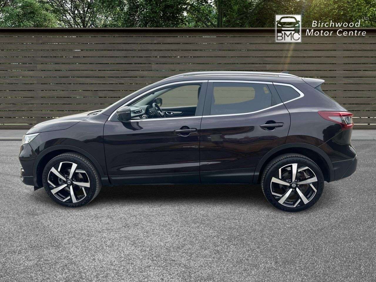 A 2021 NISSAN QASHQAI 1.3 DIG-T N-Motion SUV 5dr Petrol DCT Auto Euro 6 (s/s) (160 ps) FULL SERVI A 2021 NISSAN QASHQAI 1.3 DIG-T N-Motion SUV 5dr Petrol DCT Auto Euro 6 (s/s) (160 ps) FULL SERVI