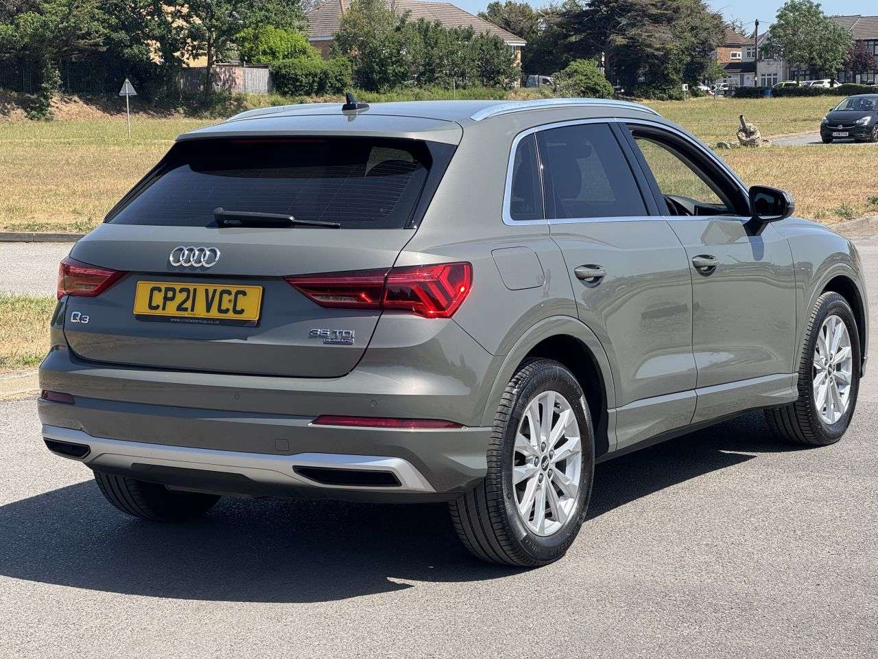 2021 AUDI Q3 2021 AUDI Q3