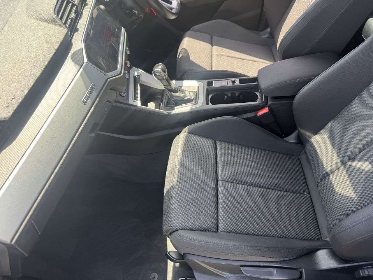2021 AUDI Q3 2021 AUDI Q3