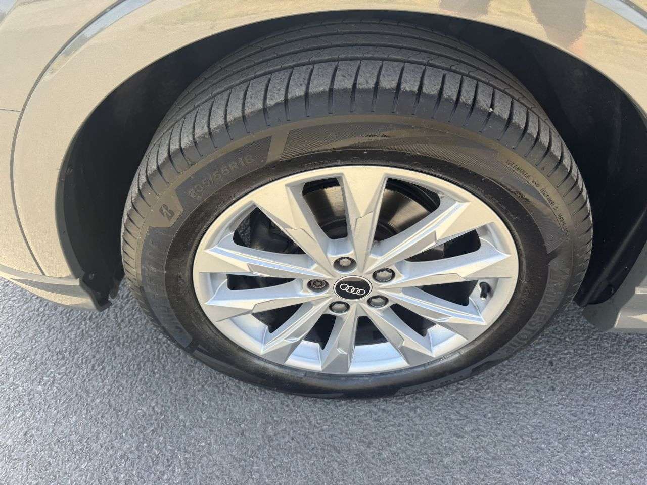 2021 AUDI Q3 2021 AUDI Q3