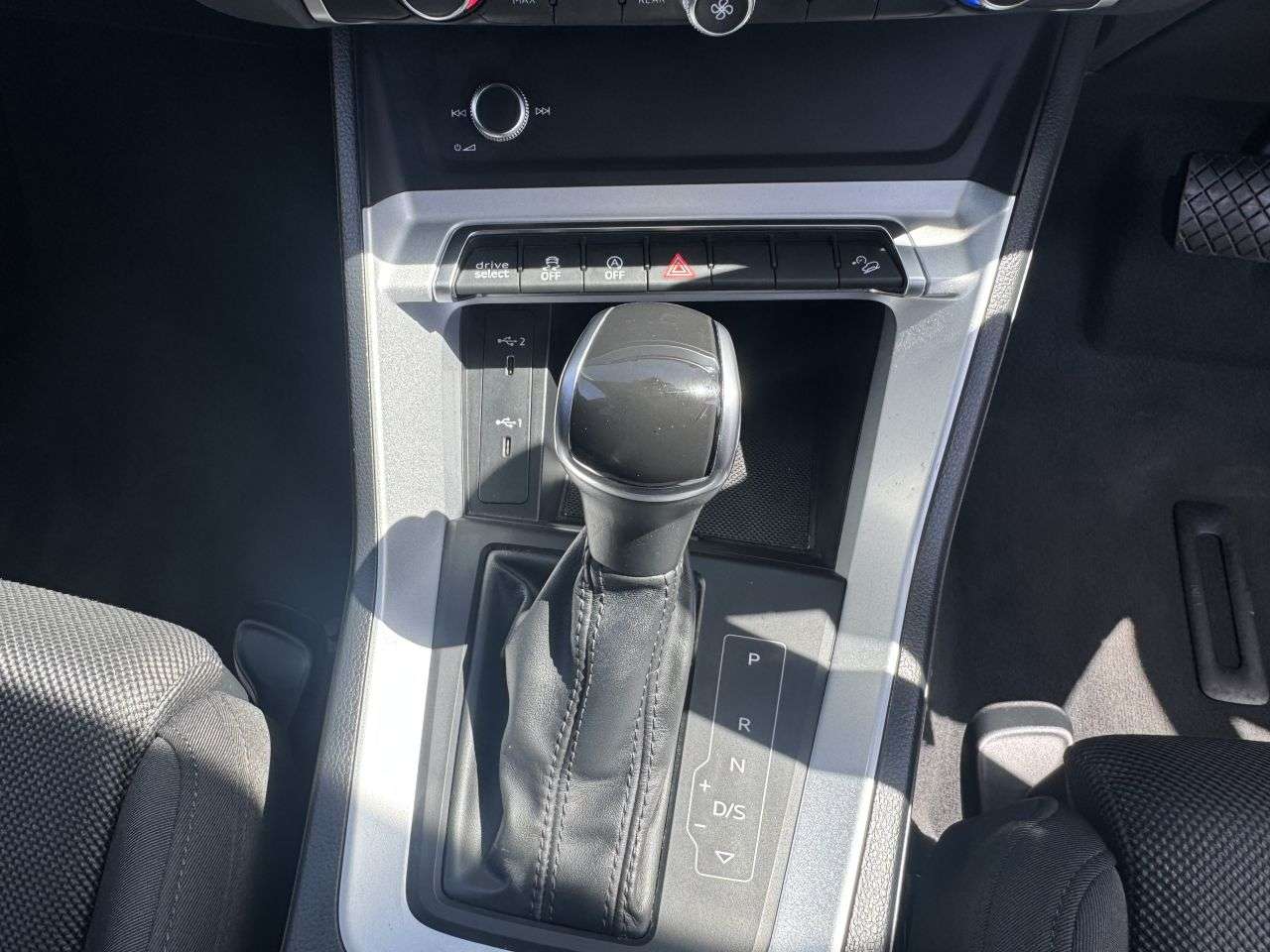 2021 AUDI Q3 2021 AUDI Q3
