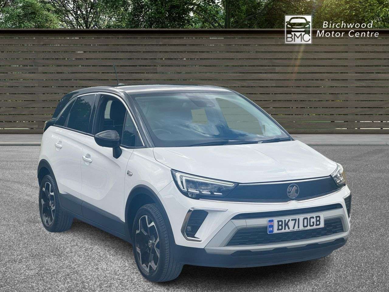 A 2021 VAUXHALL CROSSLAND 1.2 Turbo Elite Nav SUV 5dr Petrol Auto Euro 6 (s/s) (130 ps) A 2021 VAUXHALL CROSSLAND 1.2 Turbo Elite Nav SUV 5dr Petrol Auto Euro 6 (s/s) (130 ps)