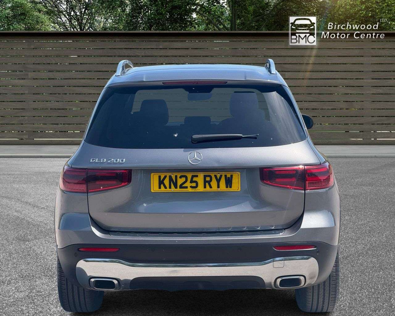 2025 MERCEDES-BENZ GLB 2025 MERCEDES-BENZ GLB