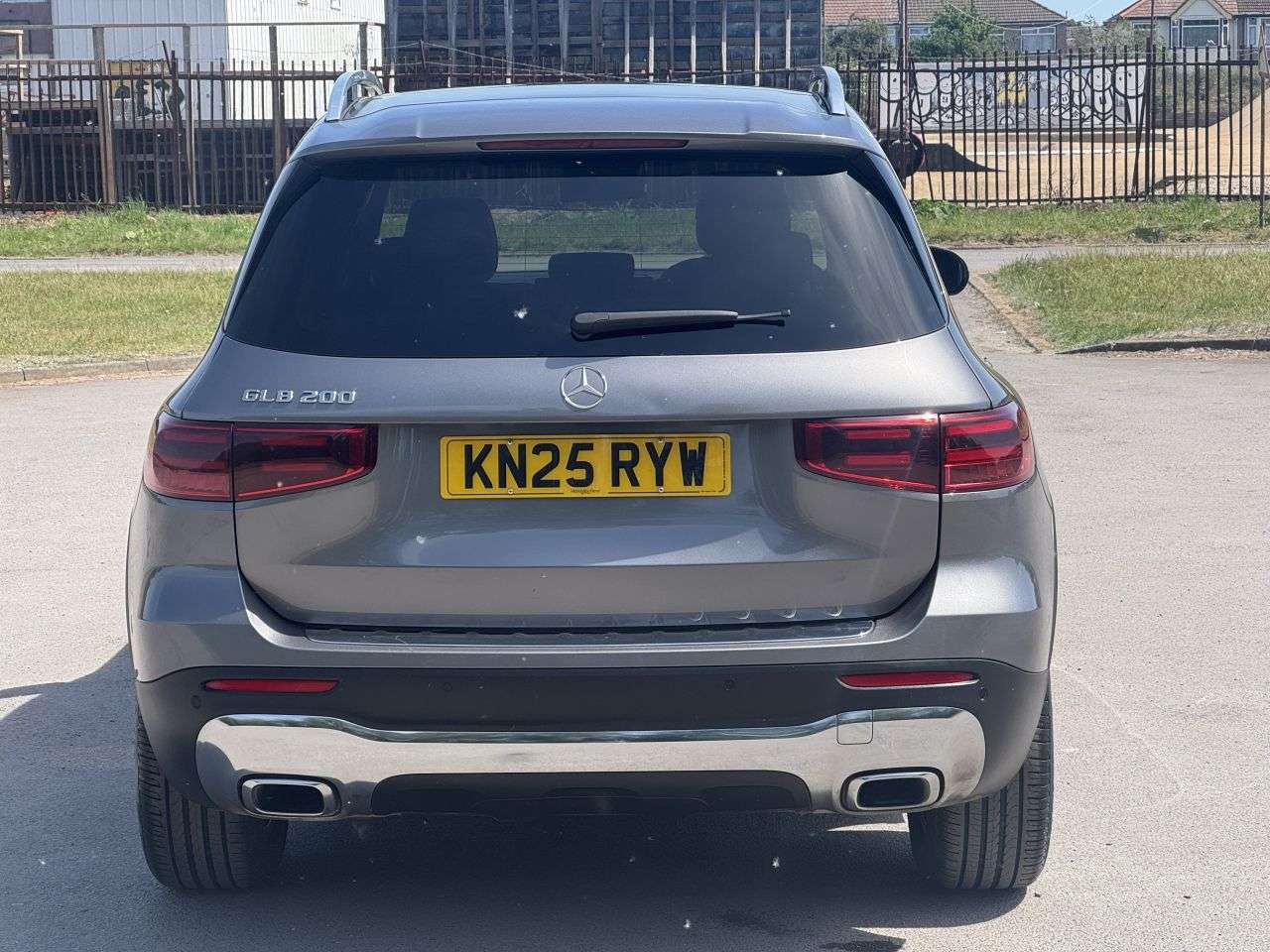 2025 MERCEDES-BENZ GLB 2025 MERCEDES-BENZ GLB