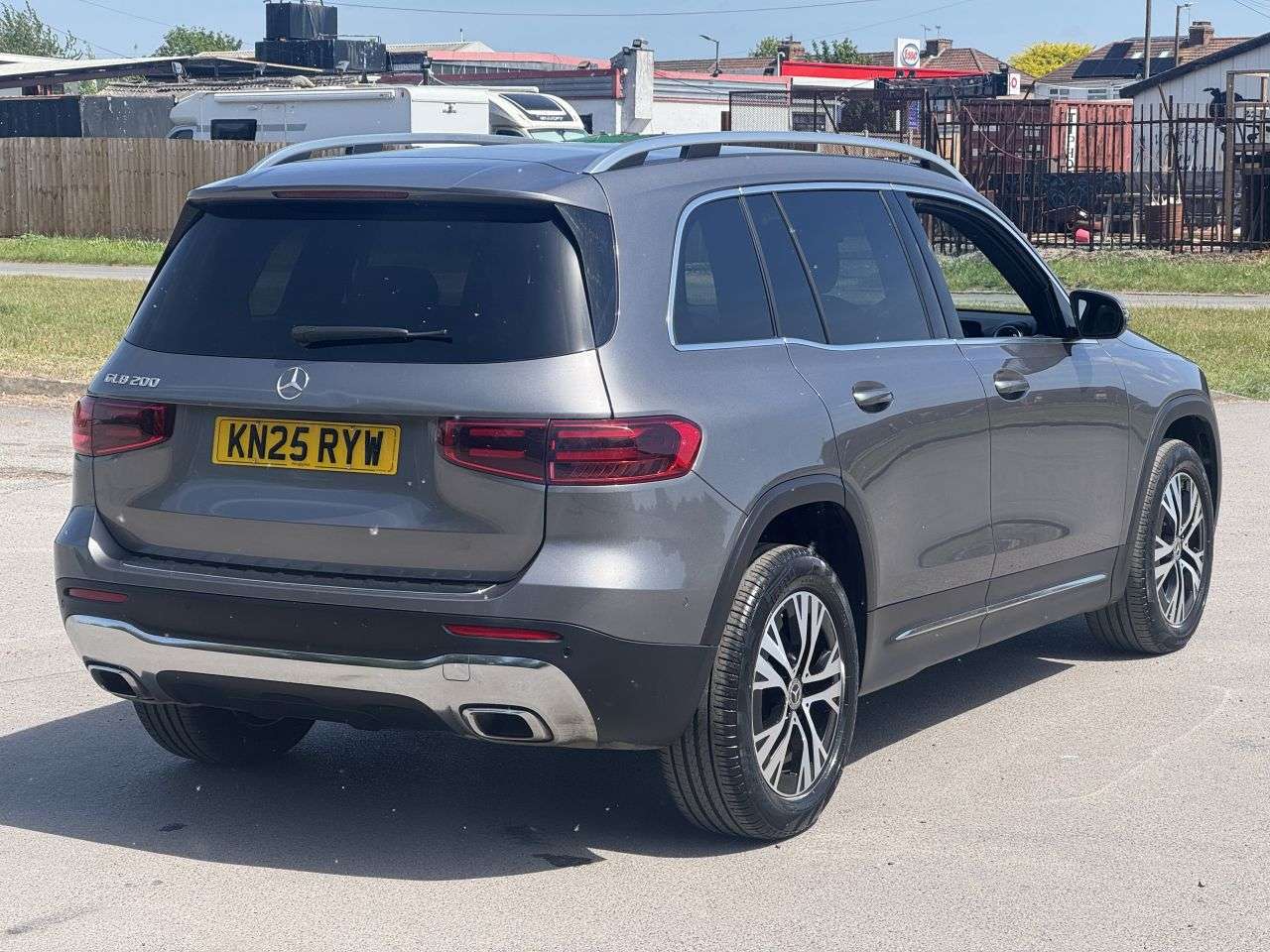 2025 MERCEDES-BENZ GLB 2025 MERCEDES-BENZ GLB