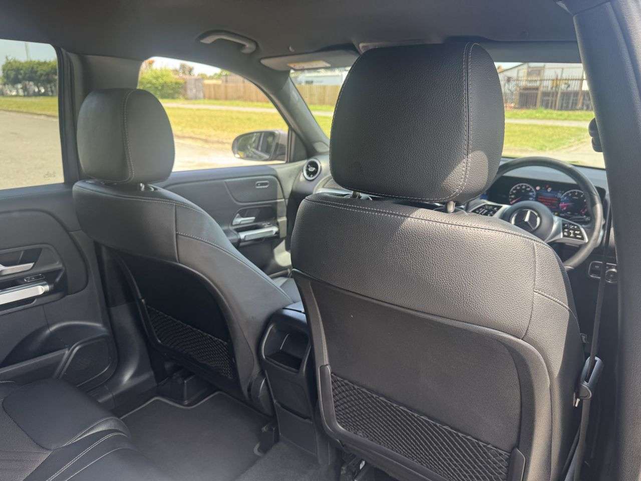 2025 MERCEDES-BENZ GLB 2025 MERCEDES-BENZ GLB