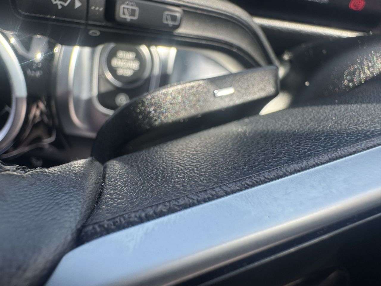 2025 MERCEDES-BENZ GLB 2025 MERCEDES-BENZ GLB