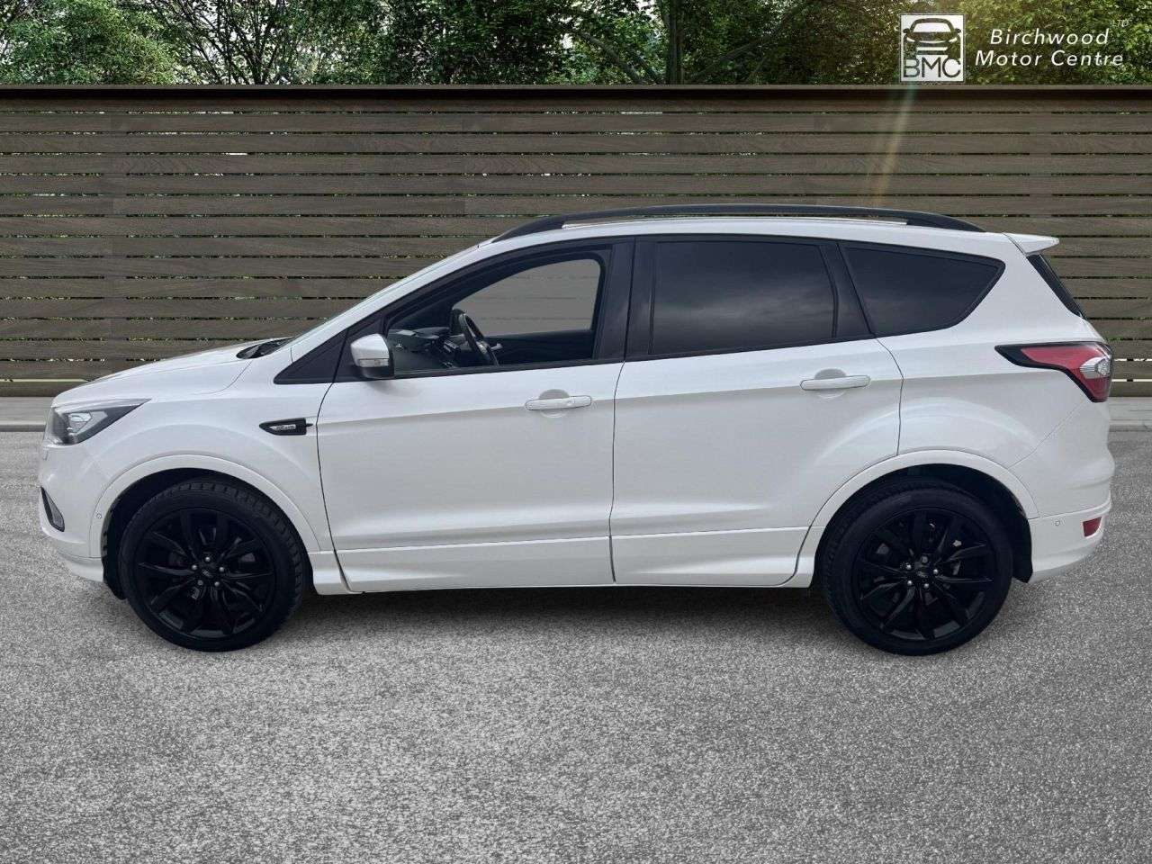 A 2018 FORD KUGA 2.0 TDCi ST-Line X SUV 5dr Diesel Manual Euro 6 (s/s) (150 ps) SATALITE NAV A 2018 FORD KUGA 2.0 TDCi ST-Line X SUV 5dr Diesel Manual Euro 6 (s/s) (150 ps) SATALITE NAV