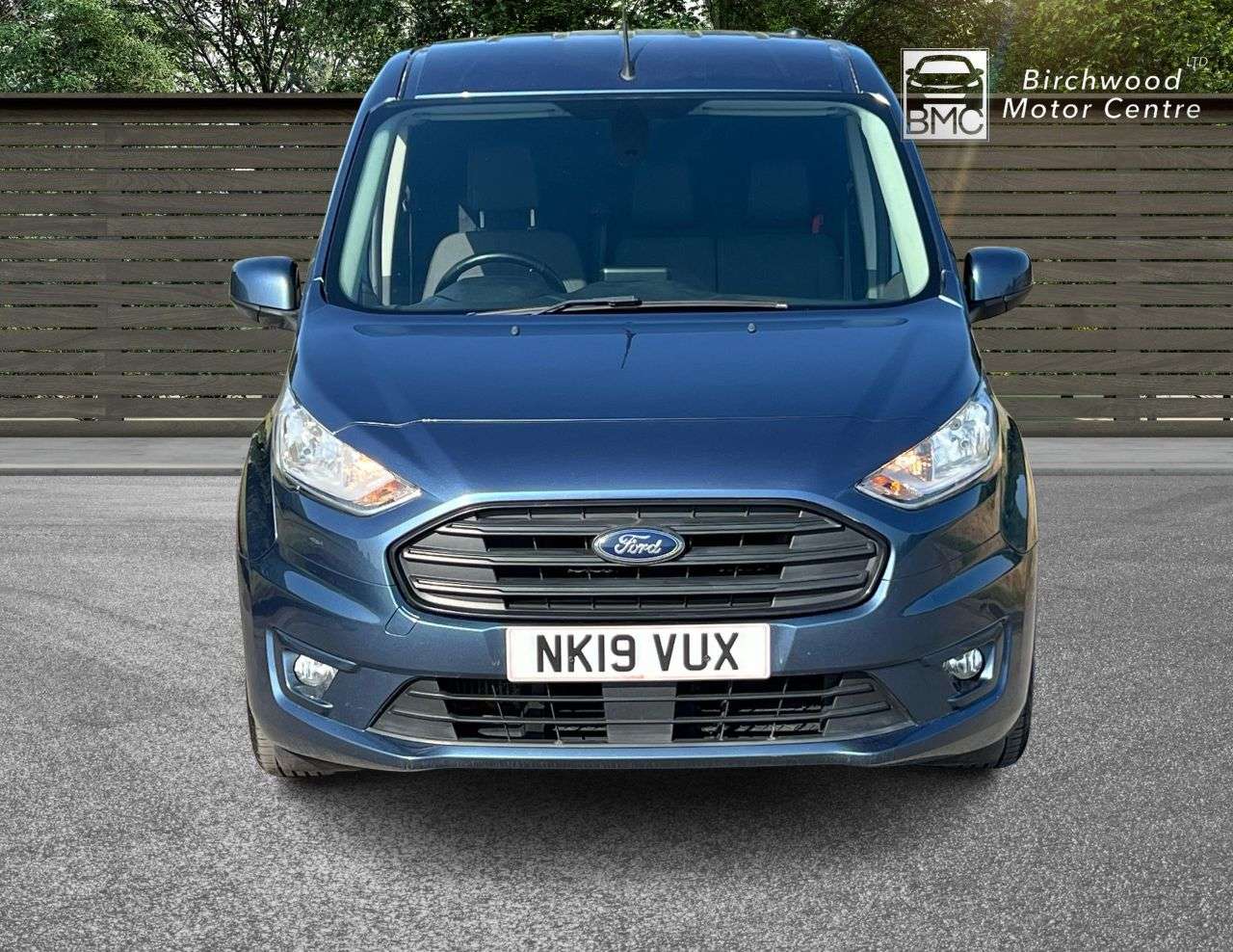 A 2019 FORD TRANSIT CONNECT 1.5 200 EcoBlue Limited Panel Van 5dr Diesel Manual L1 Euro 6 (s/s) (120 ps A 2019 FORD TRANSIT CONNECT 1.5 200 EcoBlue Limited Panel Van 5dr Diesel Manual L1 Euro 6 (s/s) (120 ps