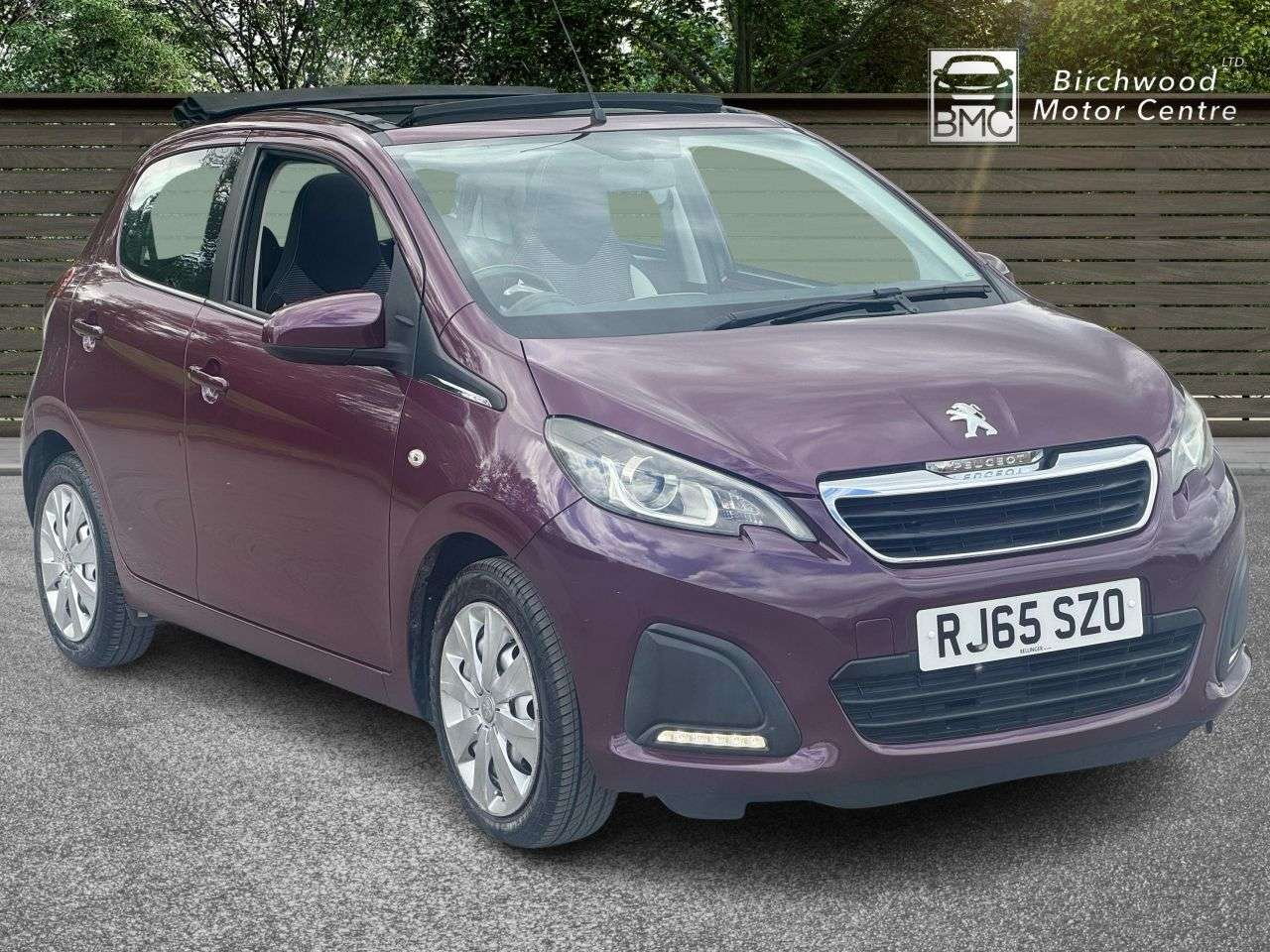 A 2015 PEUGEOT 108 1.0 Active Top! 5dr Petrol 2 Tronic Euro 6 (68 ps) A 2015 PEUGEOT 108 1.0 Active Top! 5dr Petrol 2 Tronic Euro 6 (68 ps)