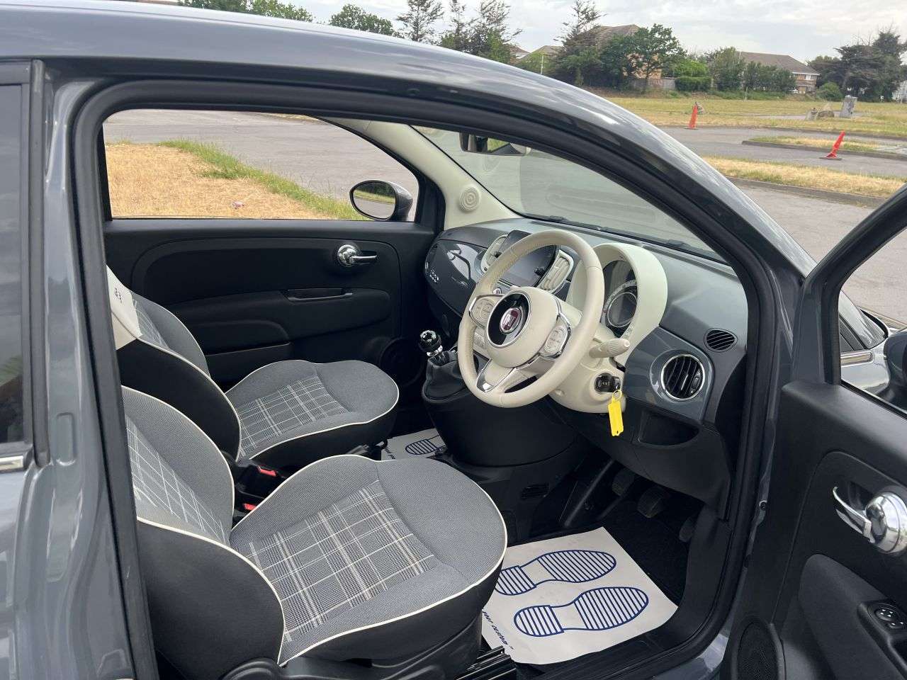 2019 FIAT 500 2019 FIAT 500