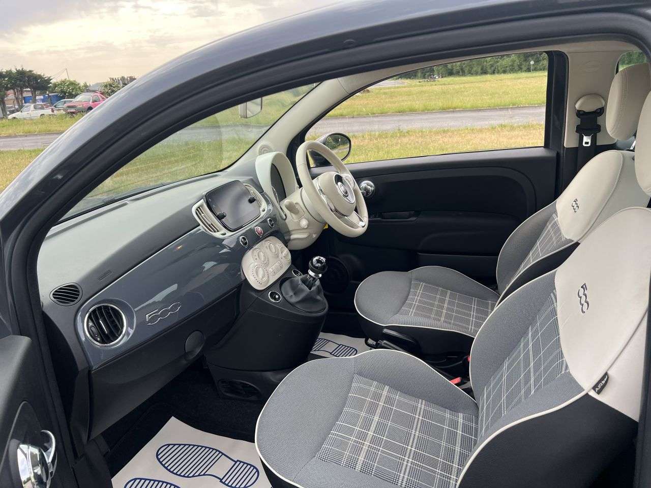 2019 FIAT 500 2019 FIAT 500
