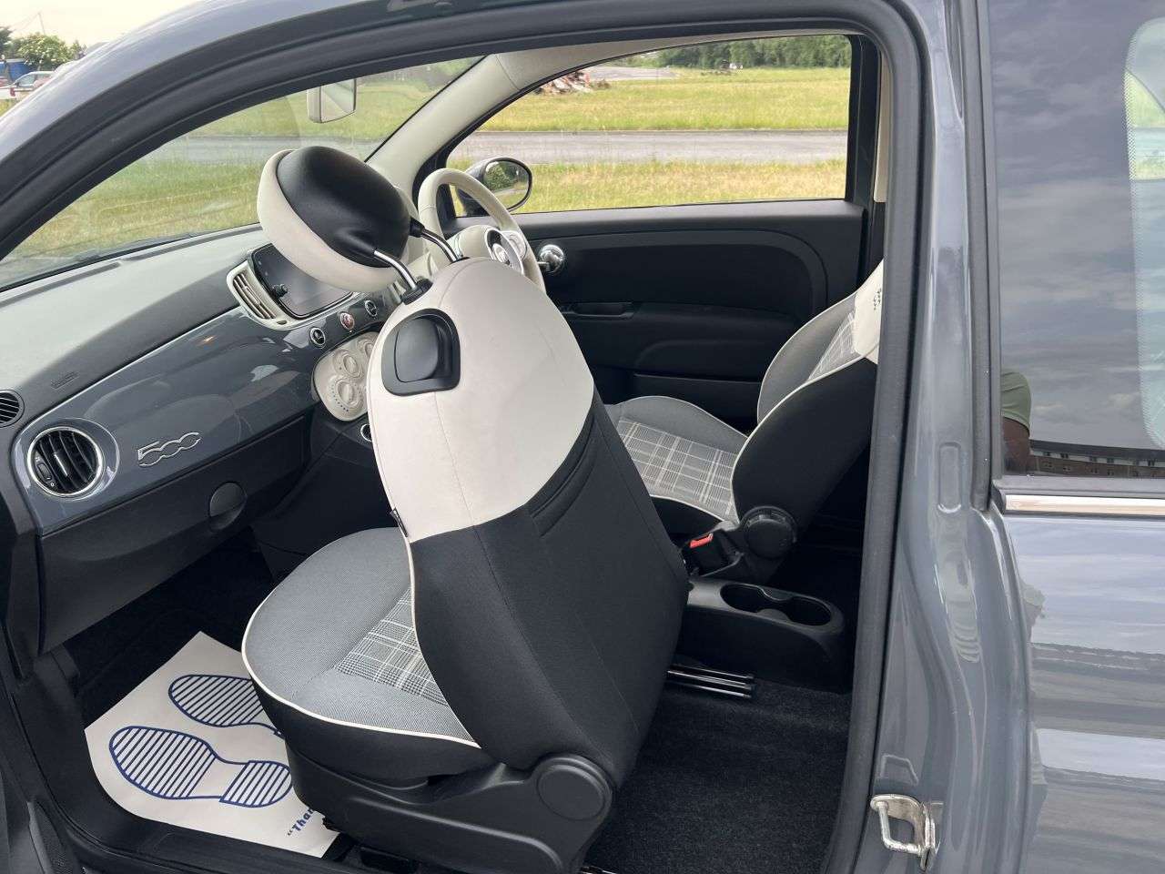 2019 FIAT 500 2019 FIAT 500