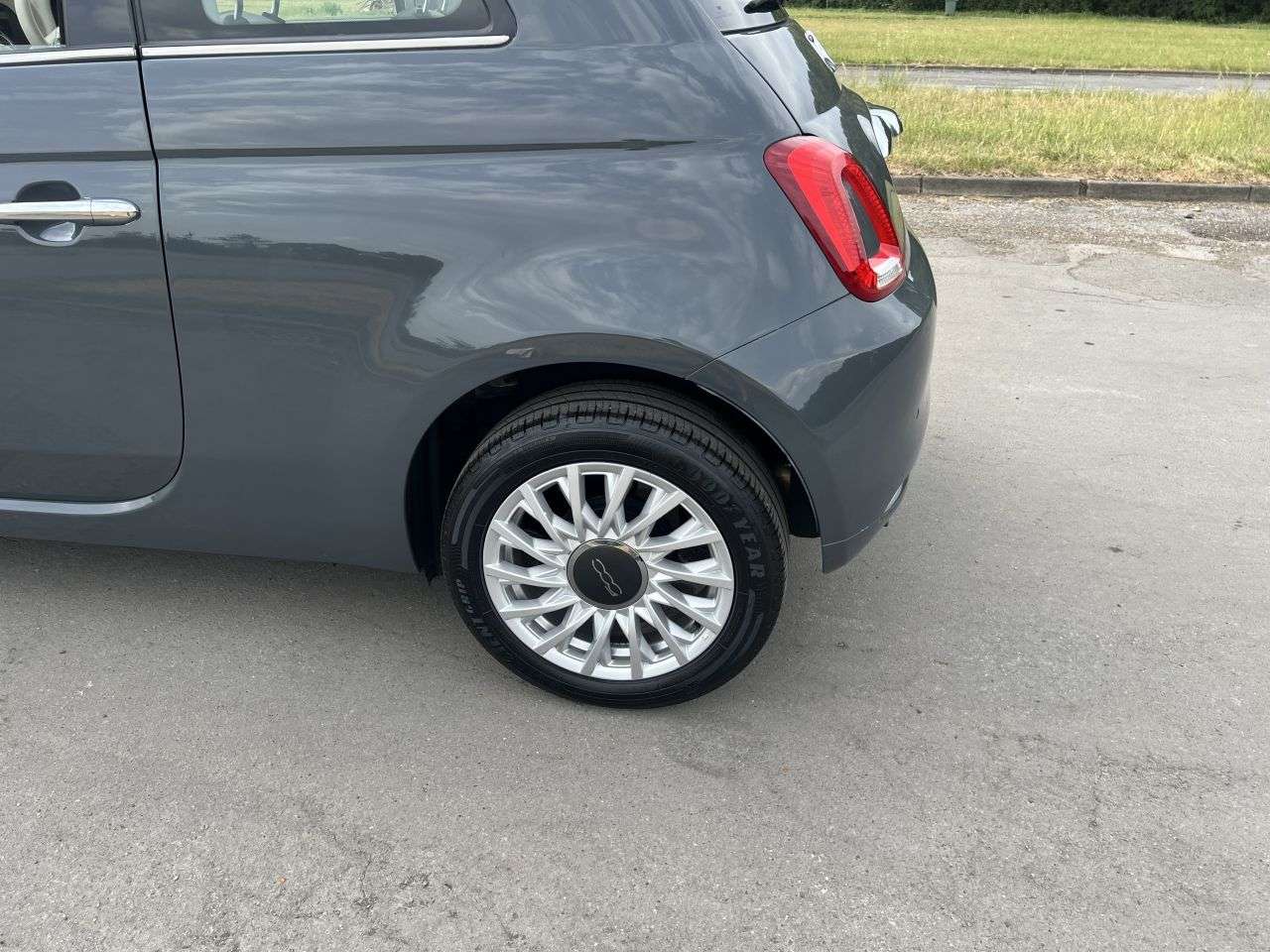2019 FIAT 500 2019 FIAT 500