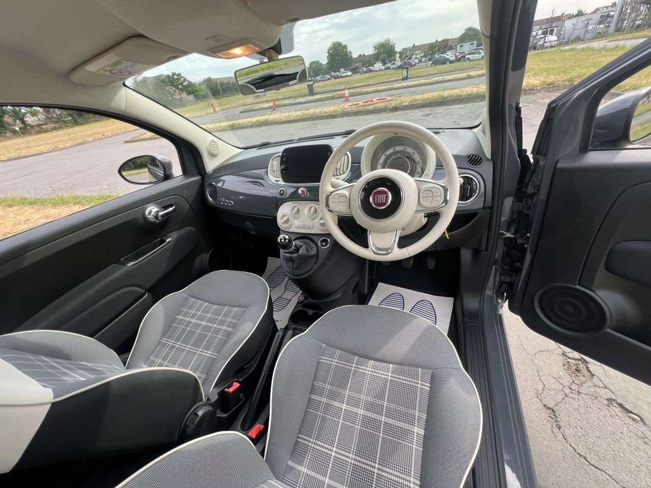 2019 FIAT 500 2019 FIAT 500