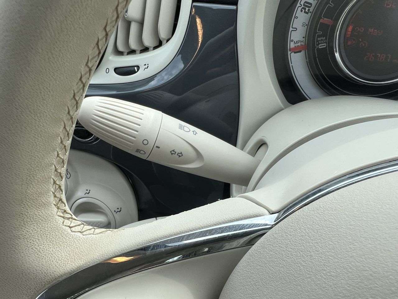 2019 FIAT 500 2019 FIAT 500