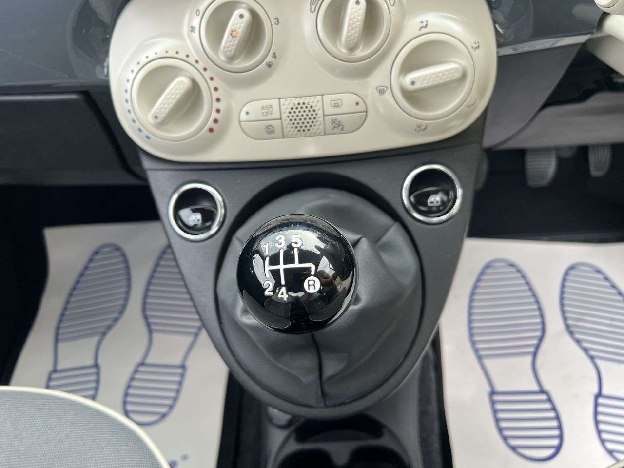 2019 FIAT 500 2019 FIAT 500