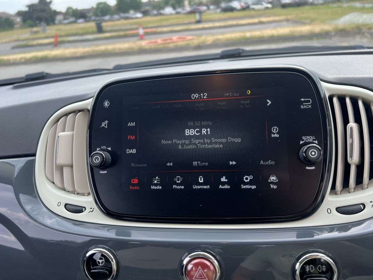 2019 FIAT 500 2019 FIAT 500