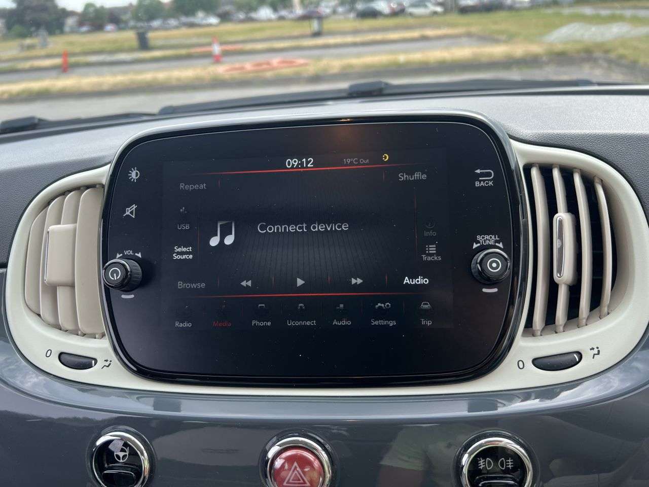 2019 FIAT 500 2019 FIAT 500