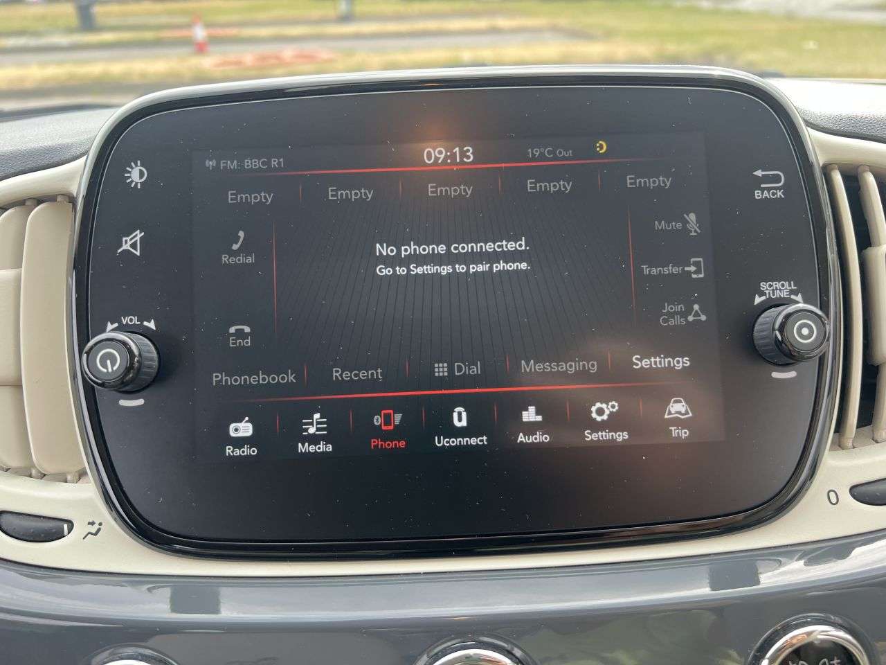 2019 FIAT 500 2019 FIAT 500