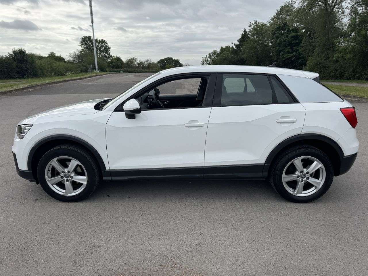 2019 AUDI Q2 2019 AUDI Q2