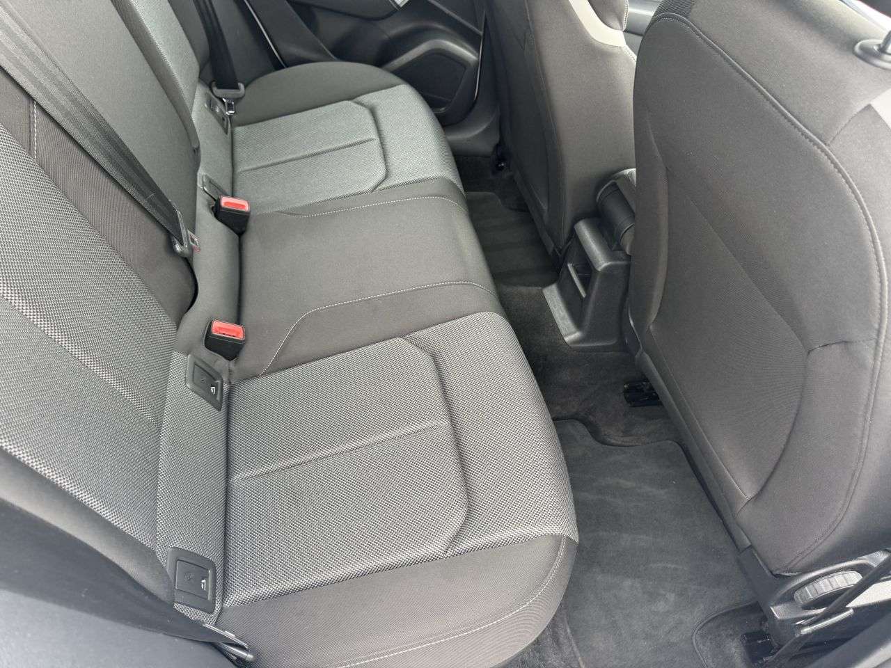 2019 AUDI Q2 2019 AUDI Q2