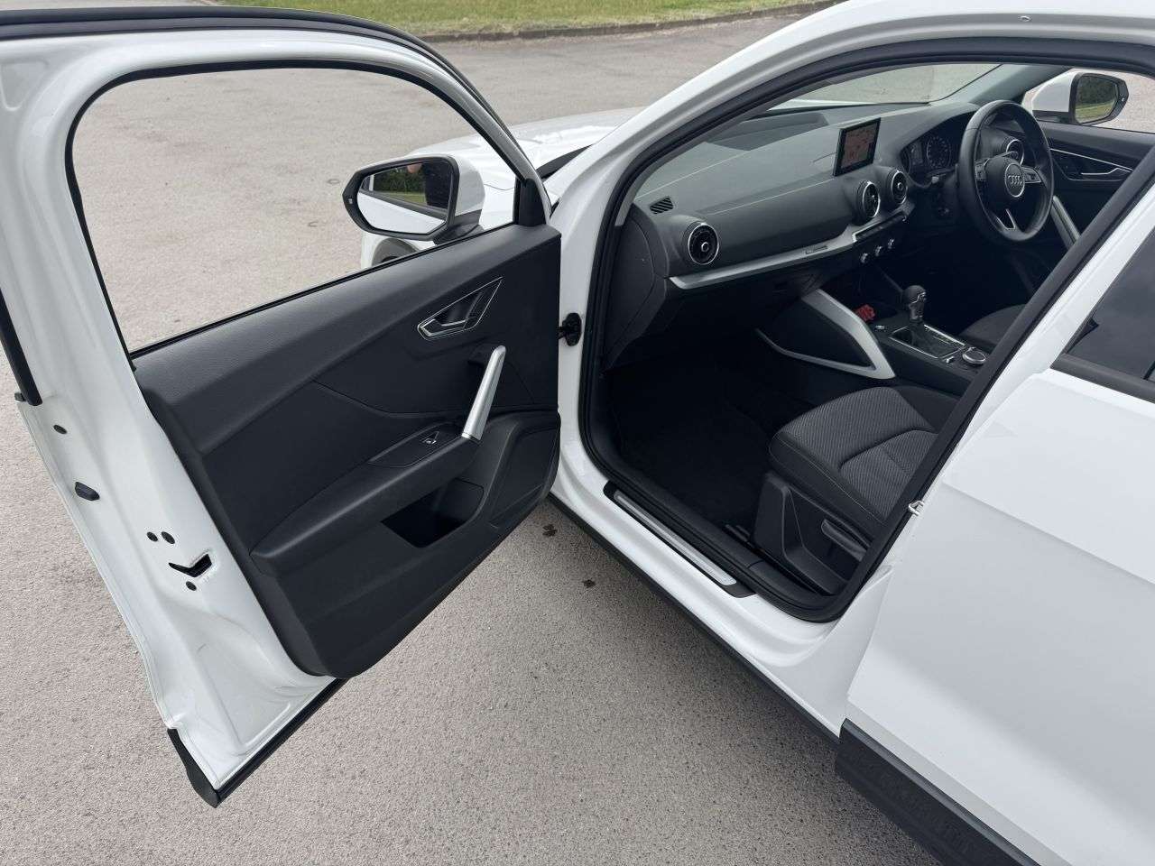 2019 AUDI Q2 2019 AUDI Q2
