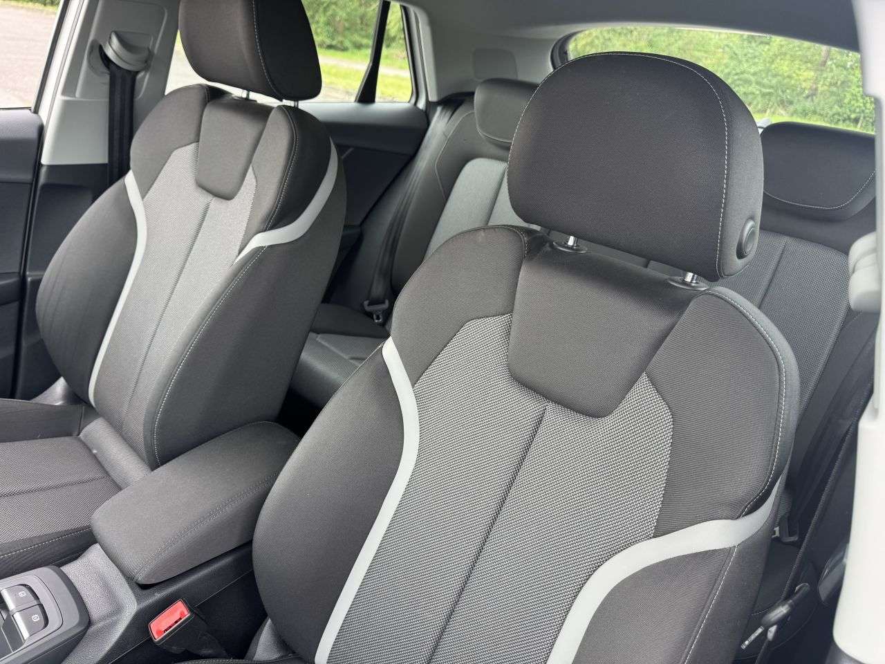2019 AUDI Q2 2019 AUDI Q2