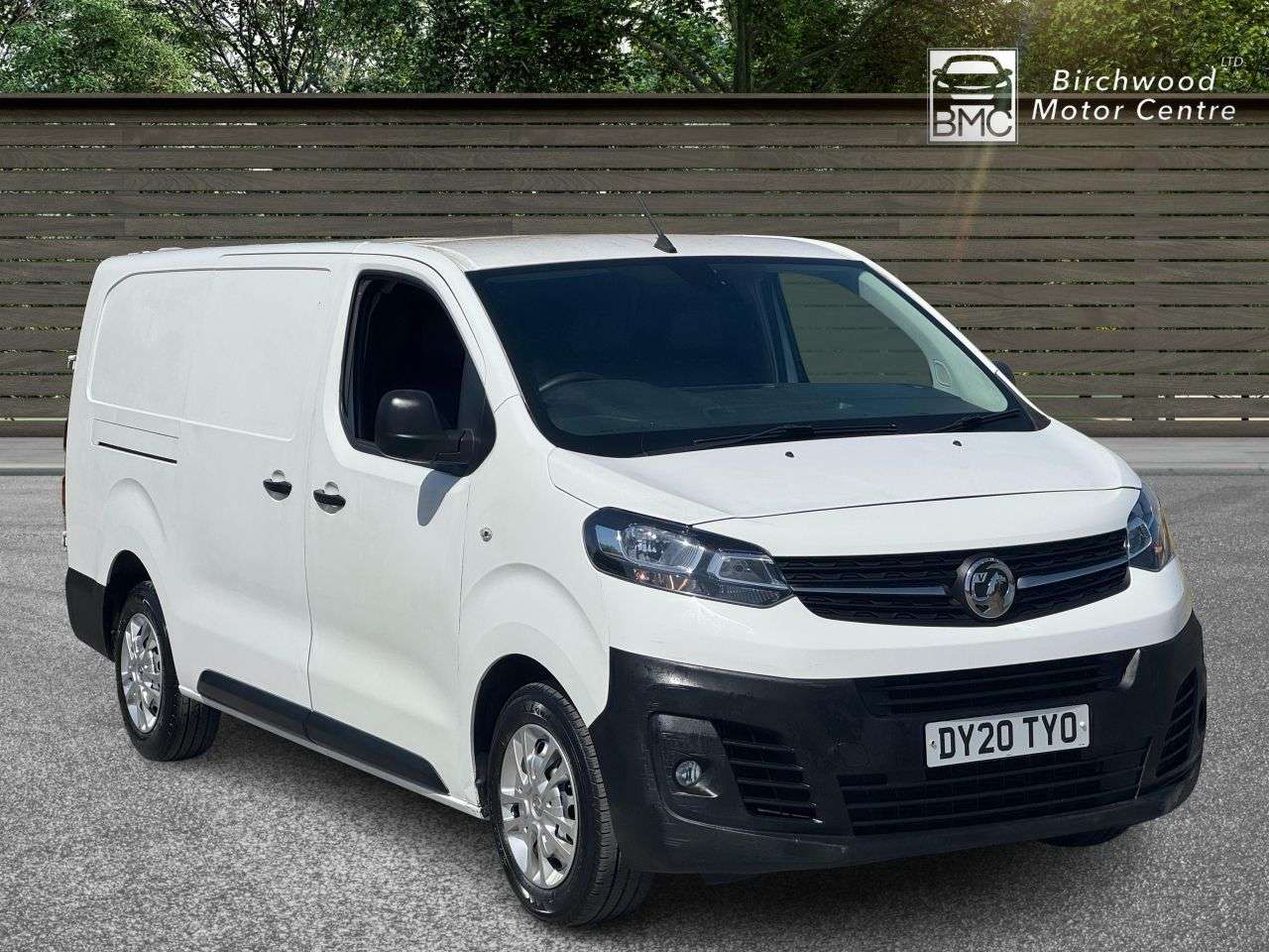 A 2020 VAUXHALL VIVARO 1.5 Turbo D 2900 Dynamic Panel Van 6dr Diesel Manual L2 H1 Euro 6 (s/s) (10 A 2020 VAUXHALL VIVARO 1.5 Turbo D 2900 Dynamic Panel Van 6dr Diesel Manual L2 H1 Euro 6 (s/s) (10