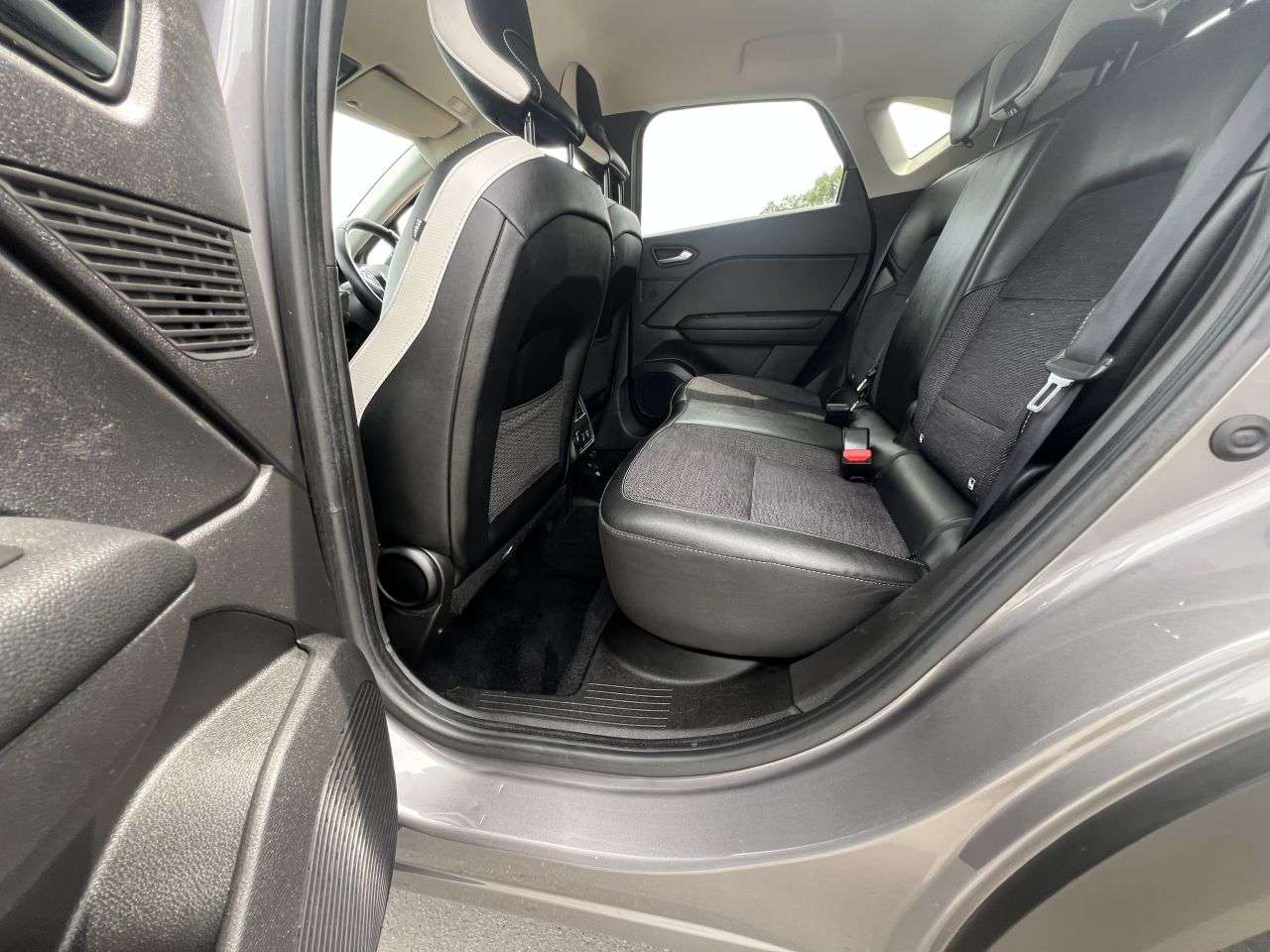 2023 RENAULT CAPTUR 2023 RENAULT CAPTUR