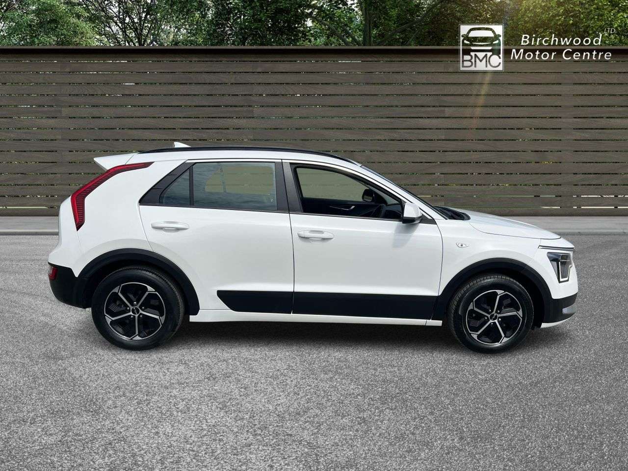 2023 KIA NIRO 2023 KIA NIRO