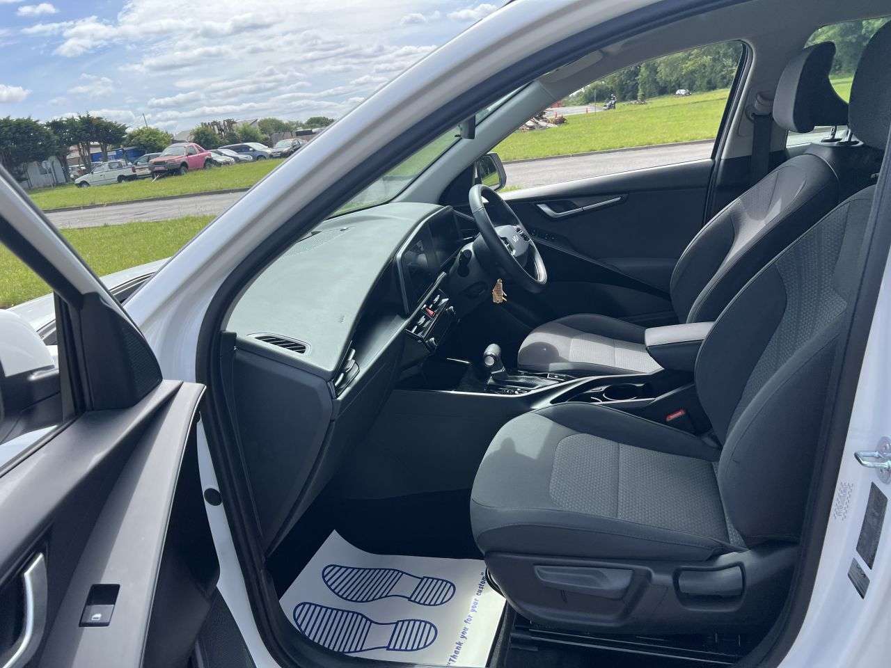 2023 KIA NIRO 2023 KIA NIRO