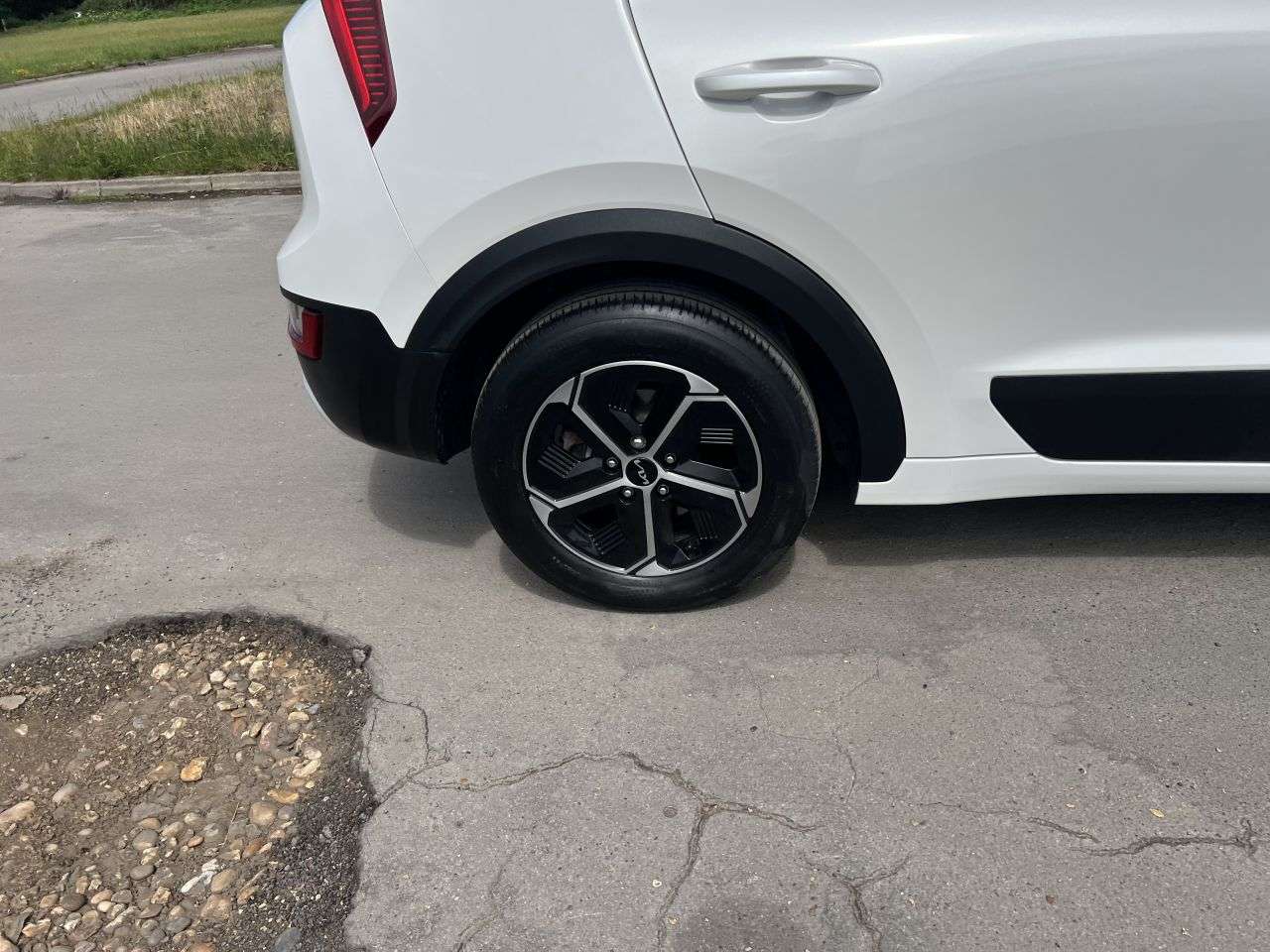 2023 KIA NIRO 2023 KIA NIRO