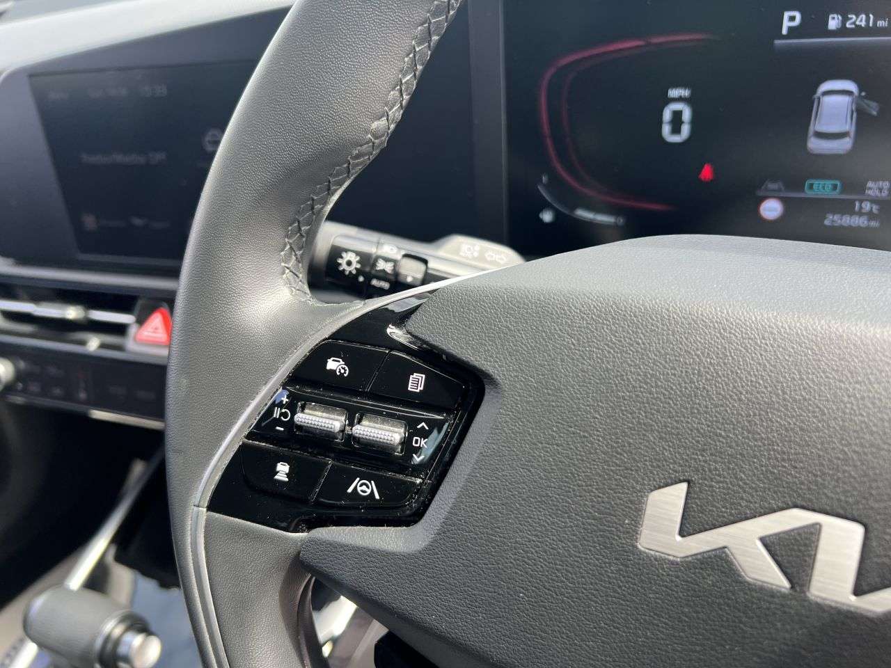 2023 KIA NIRO 2023 KIA NIRO