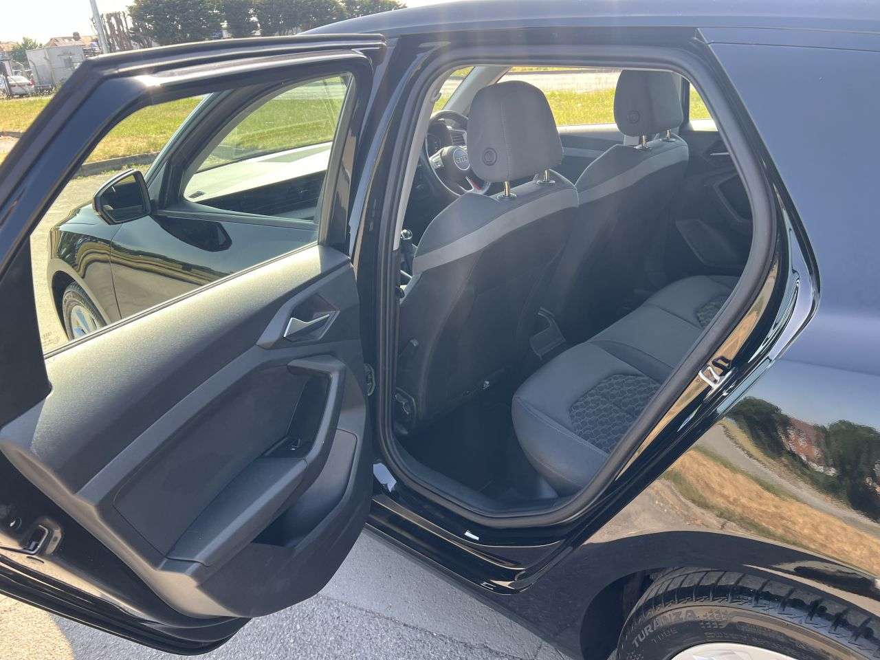 2023 AUDI A1 2023 AUDI A1