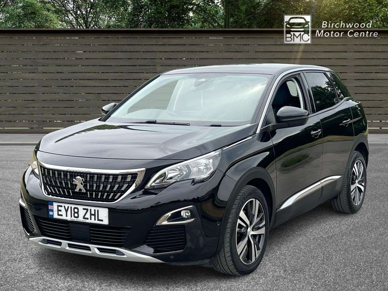 A 2018 PEUGEOT 3008 1.6 BlueHDi Allure SUV 5dr Diesel Manual Euro 6 (s/s) (120 ps) A 2018 PEUGEOT 3008 1.6 BlueHDi Allure SUV 5dr Diesel Manual Euro 6 (s/s) (120 ps)
