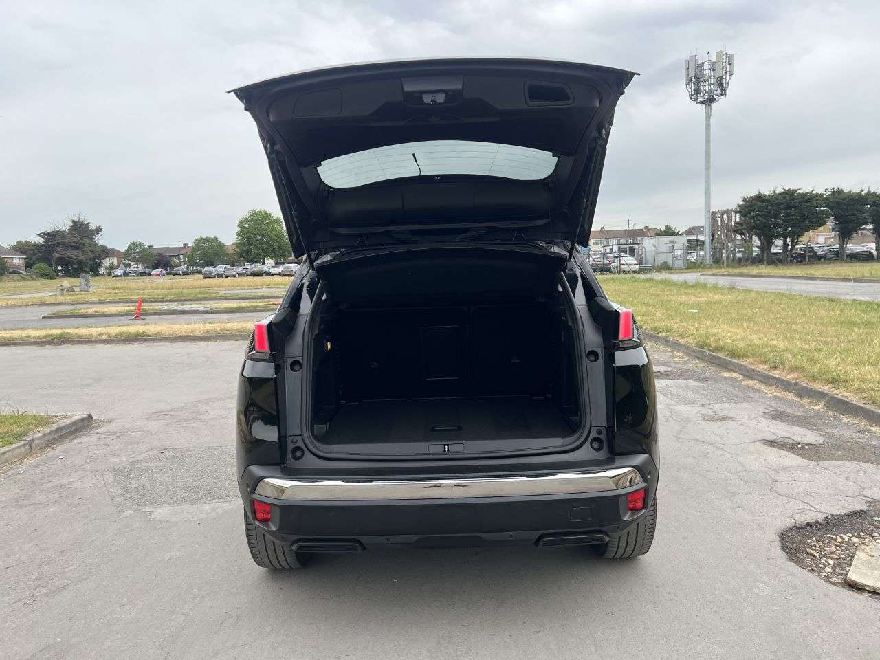 2018 PEUGEOT 3008 2018 PEUGEOT 3008