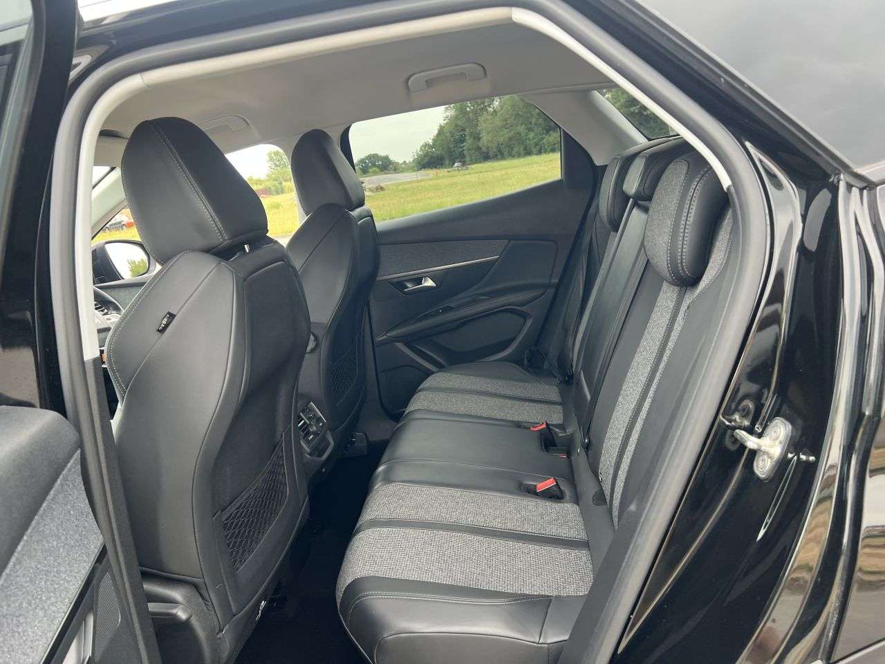 2018 PEUGEOT 3008 2018 PEUGEOT 3008
