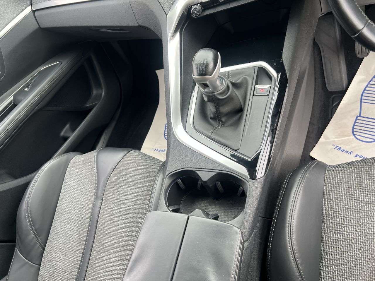 2018 PEUGEOT 3008 2018 PEUGEOT 3008