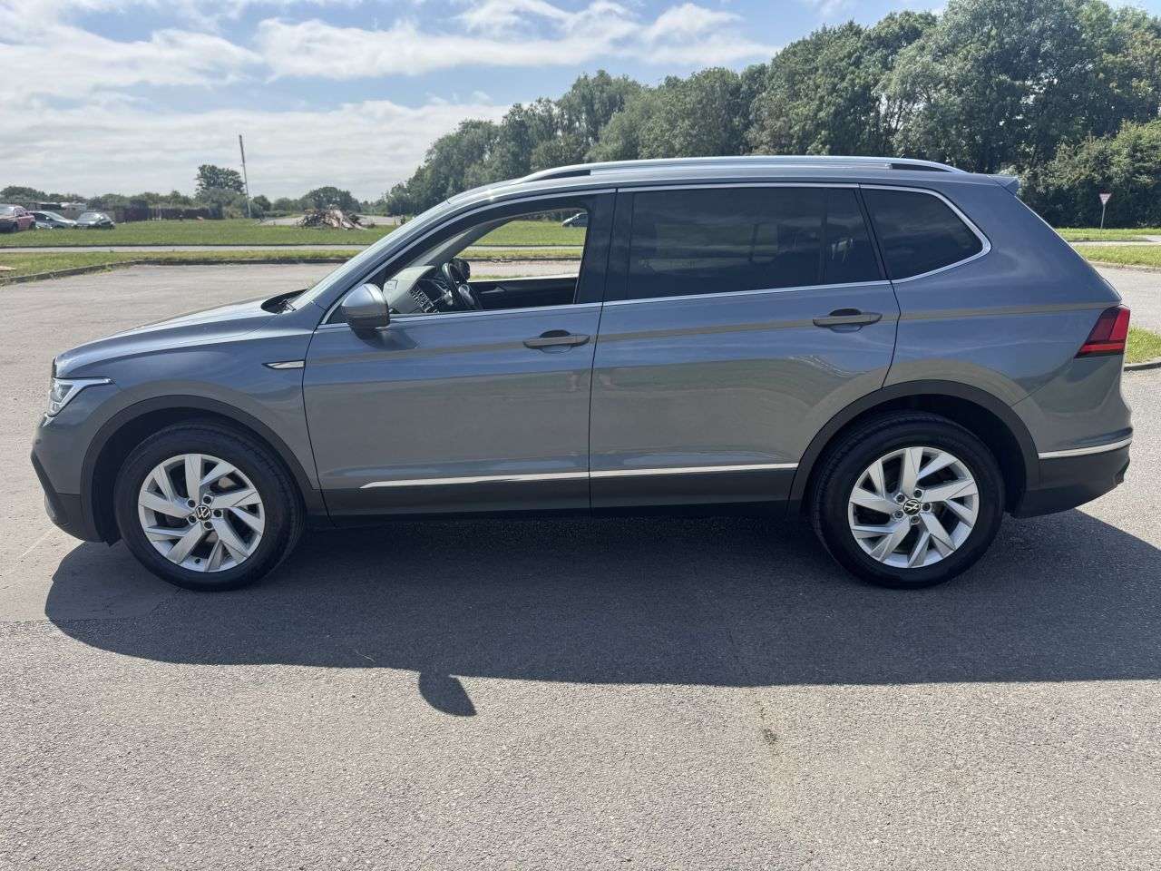 2022 VOLKSWAGEN TIGUAN ALLSPACE 2022 VOLKSWAGEN TIGUAN ALLSPACE