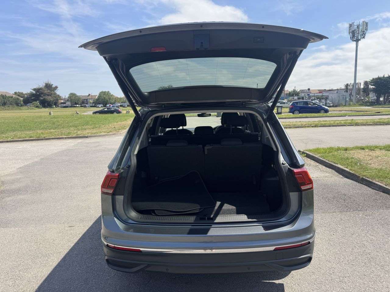 2022 VOLKSWAGEN TIGUAN ALLSPACE 2022 VOLKSWAGEN TIGUAN ALLSPACE
