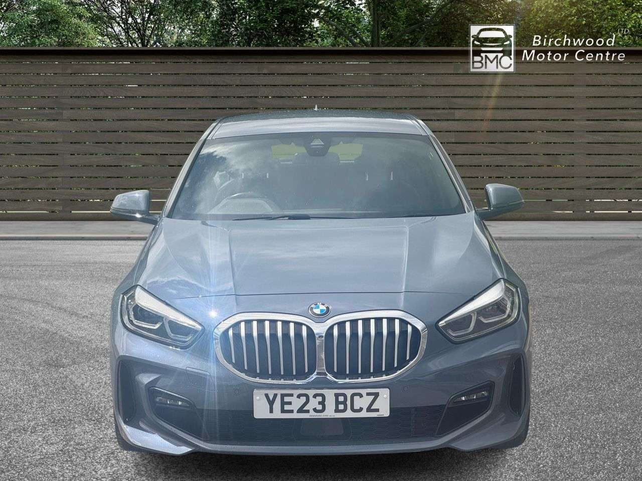 A 2023 BMW 1 SERIES 1.5 118i M Sport (LCP) Hatchback 5dr Petrol DCT Euro 6 (s/s) (136 ps) FULL A 2023 BMW 1 SERIES 1.5 118i M Sport (LCP) Hatchback 5dr Petrol DCT Euro 6 (s/s) (136 ps) FULL