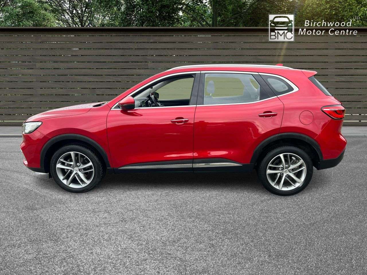 A 2023 MG MG HS 1.5 T-GDI Excite SUV 5dr Petrol DCT Euro 6 (s/s) (162 ps) FULL SERVICE HIST A 2023 MG MG HS 1.5 T-GDI Excite SUV 5dr Petrol DCT Euro 6 (s/s) (162 ps) FULL SERVICE HIST