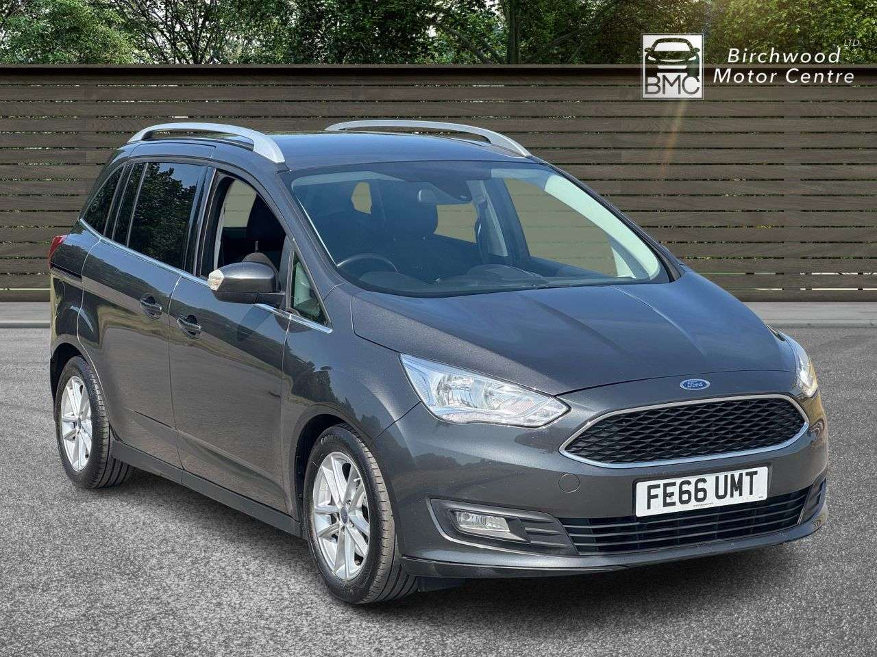 A 2016 FORD GRAND C-MAX 1.5 TDCi Zetec MPV 5dr Diesel Manual Euro 6 (s/s) (120 ps) A 2016 FORD GRAND C-MAX 1.5 TDCi Zetec MPV 5dr Diesel Manual Euro 6 (s/s) (120 ps)