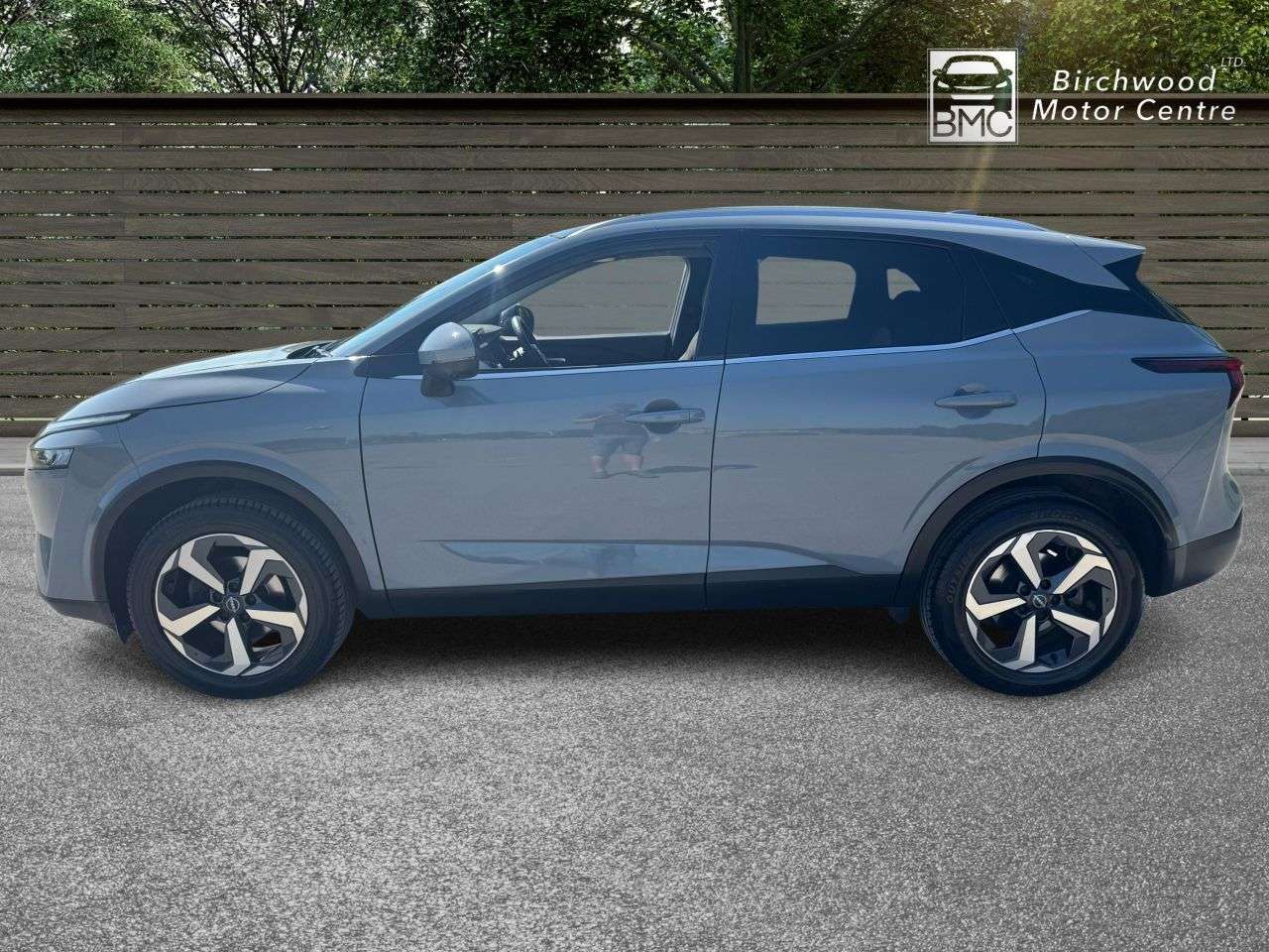 A 2024 NISSAN QASHQAI 1.3 DIG-T MHEV N-Connecta SUV 5dr Petrol Hybrid XTRON Euro 6 (s/s) (158 ps) A 2024 NISSAN QASHQAI 1.3 DIG-T MHEV N-Connecta SUV 5dr Petrol Hybrid XTRON Euro 6 (s/s) (158 ps)