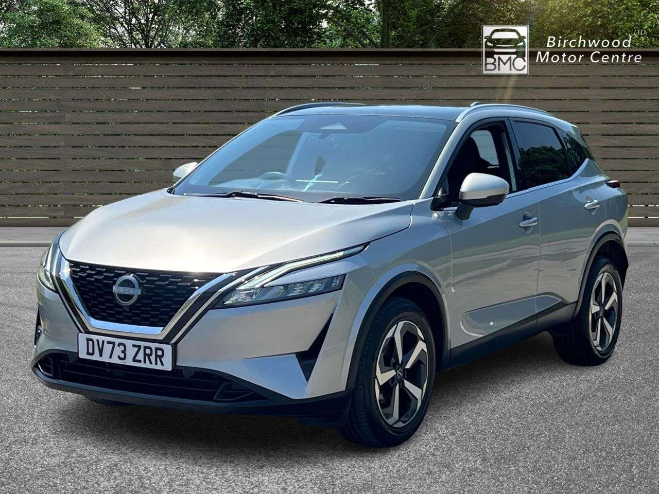 A 2024 NISSAN QASHQAI 1.3 DIG-T MHEV N-Connecta SUV 5dr Petrol Hybrid XTRON Euro 6 (s/s) (158 ps) A 2024 NISSAN QASHQAI 1.3 DIG-T MHEV N-Connecta SUV 5dr Petrol Hybrid XTRON Euro 6 (s/s) (158 ps)