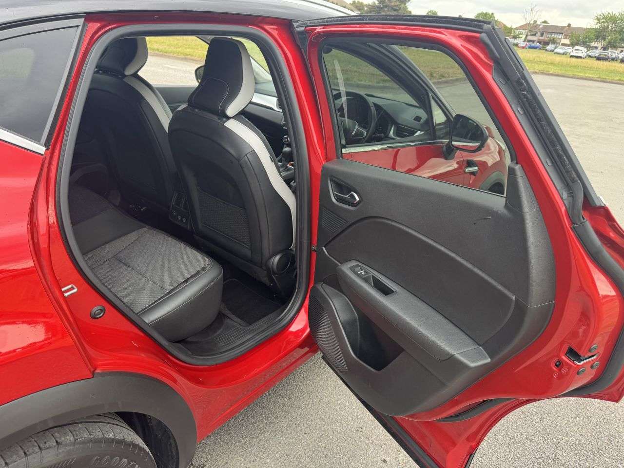 2023 RENAULT CAPTUR 2023 RENAULT CAPTUR