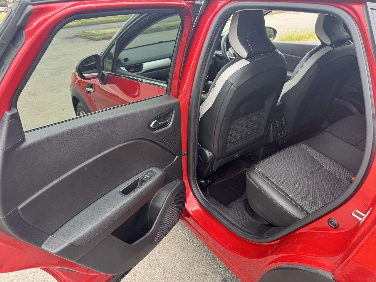 2023 RENAULT CAPTUR 2023 RENAULT CAPTUR